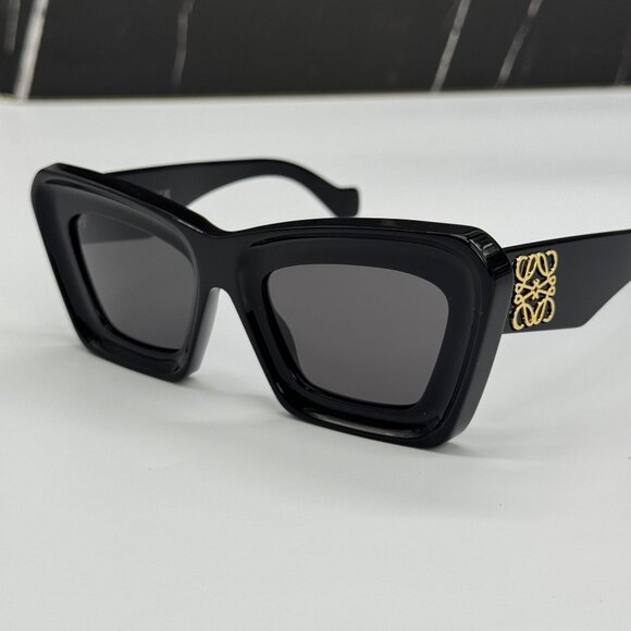 NEW LOEWE LW40145I 01A WOMEN SUNGLASSES BLACK CAT EYE LOEWE EYEWEAR - Picture 7 of 10